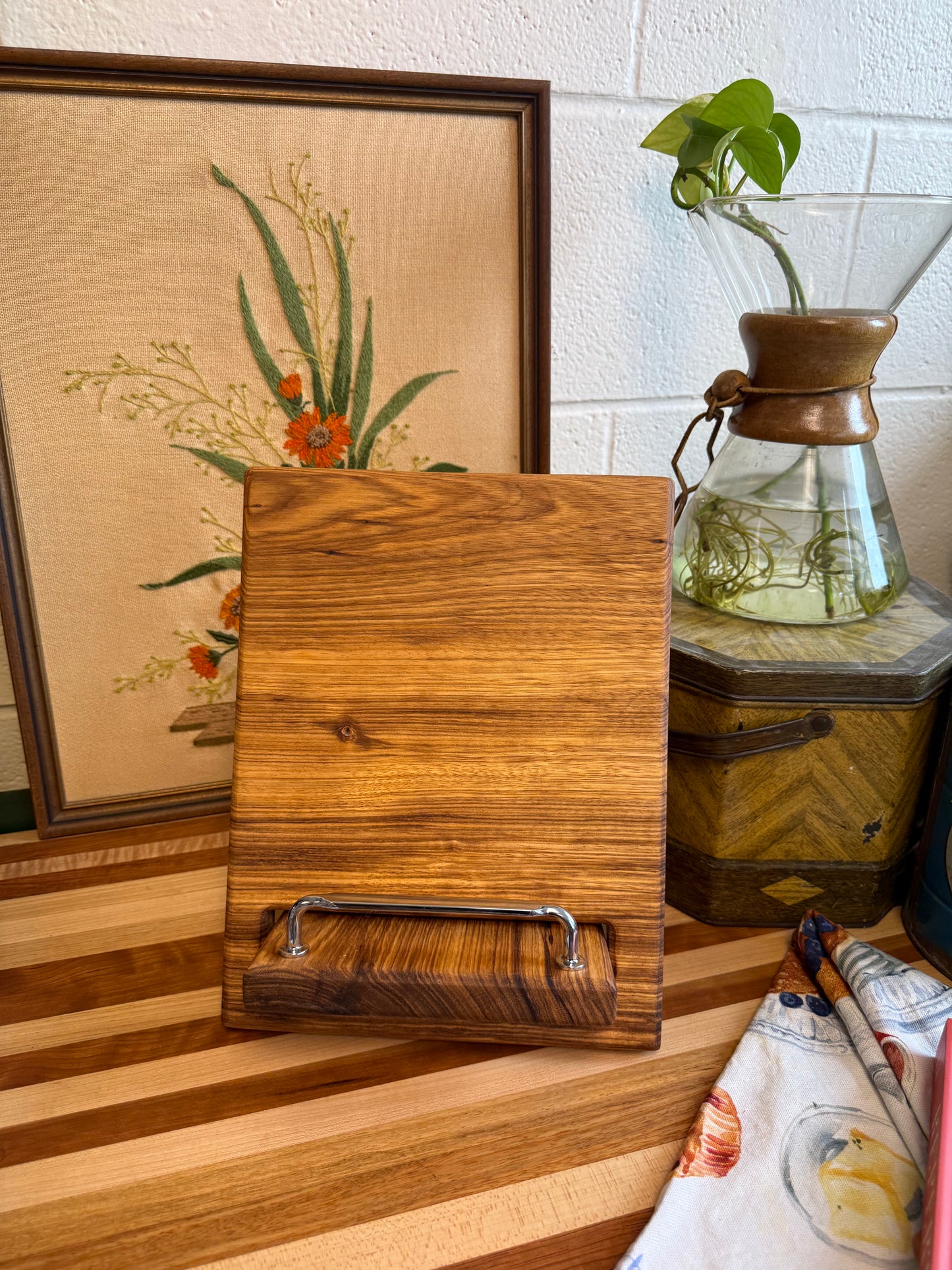 Cookbook Holder - Beli