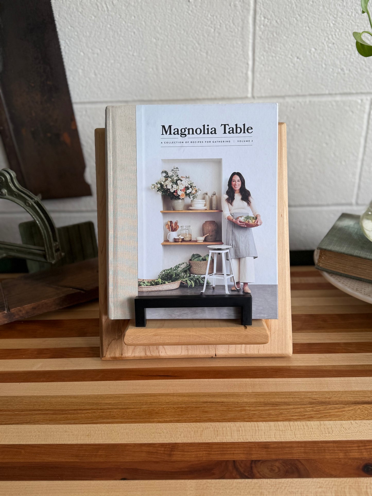 Cookbook Holder - Maple Tap