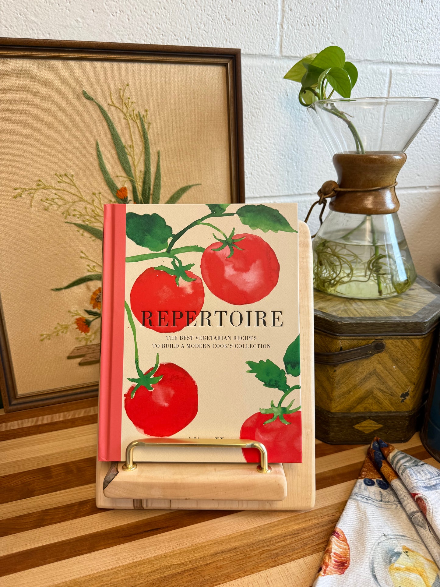 Cookbook Holder - Ambrosia Maple