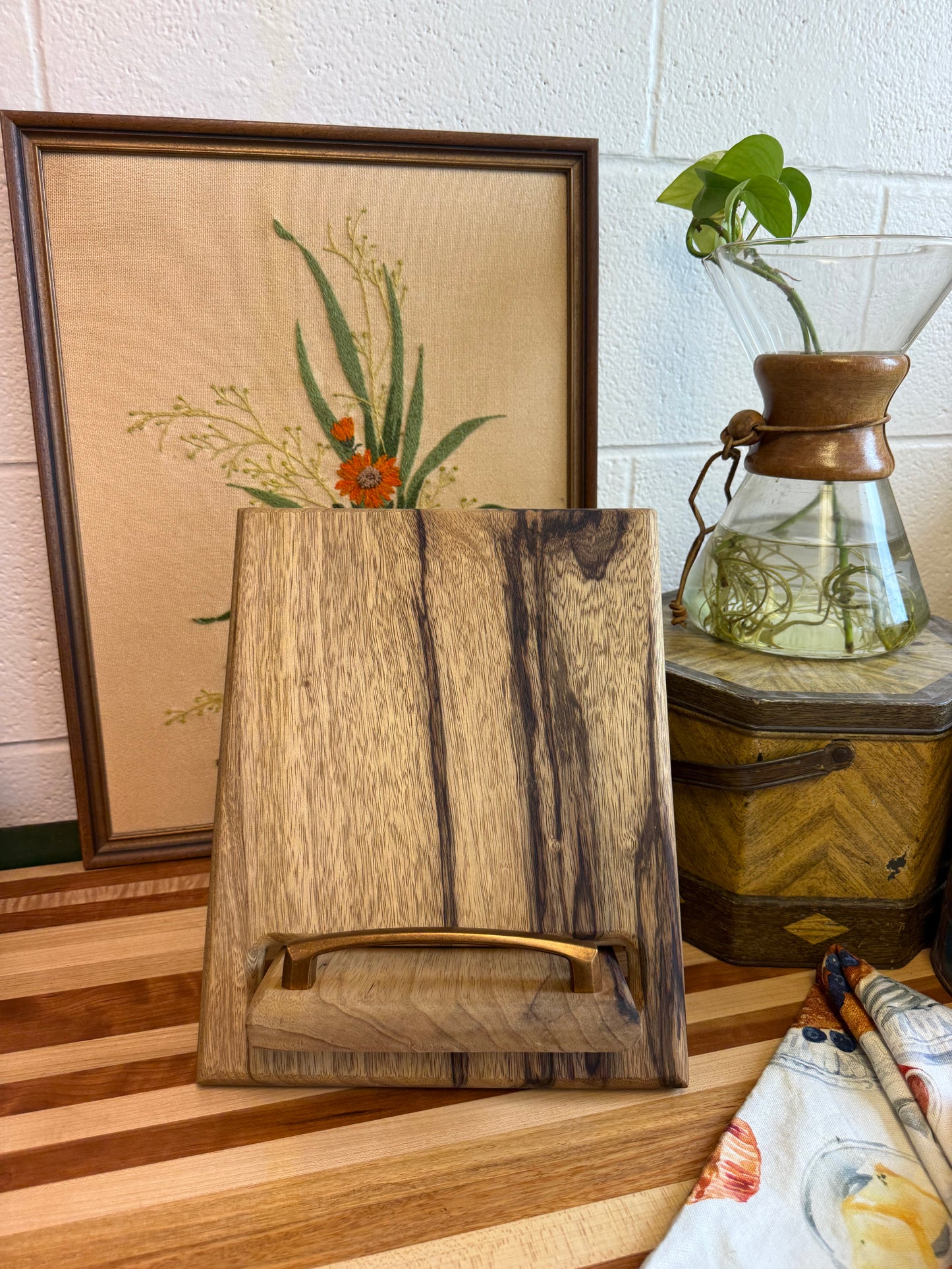 Cookbook Holder - Black Limba