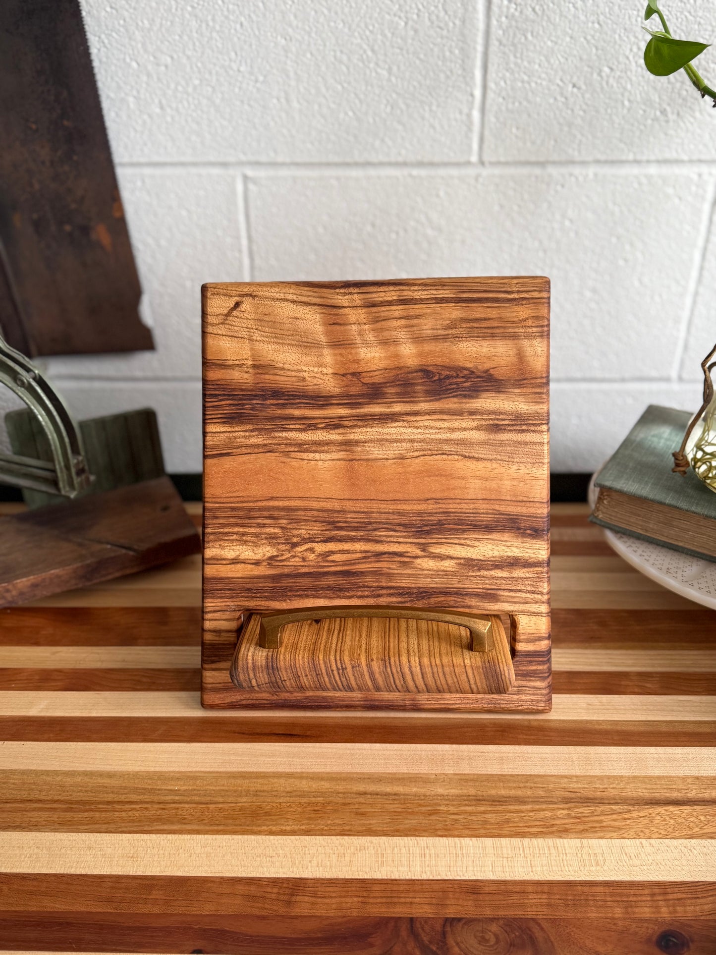 Cookbook Holder - Beli