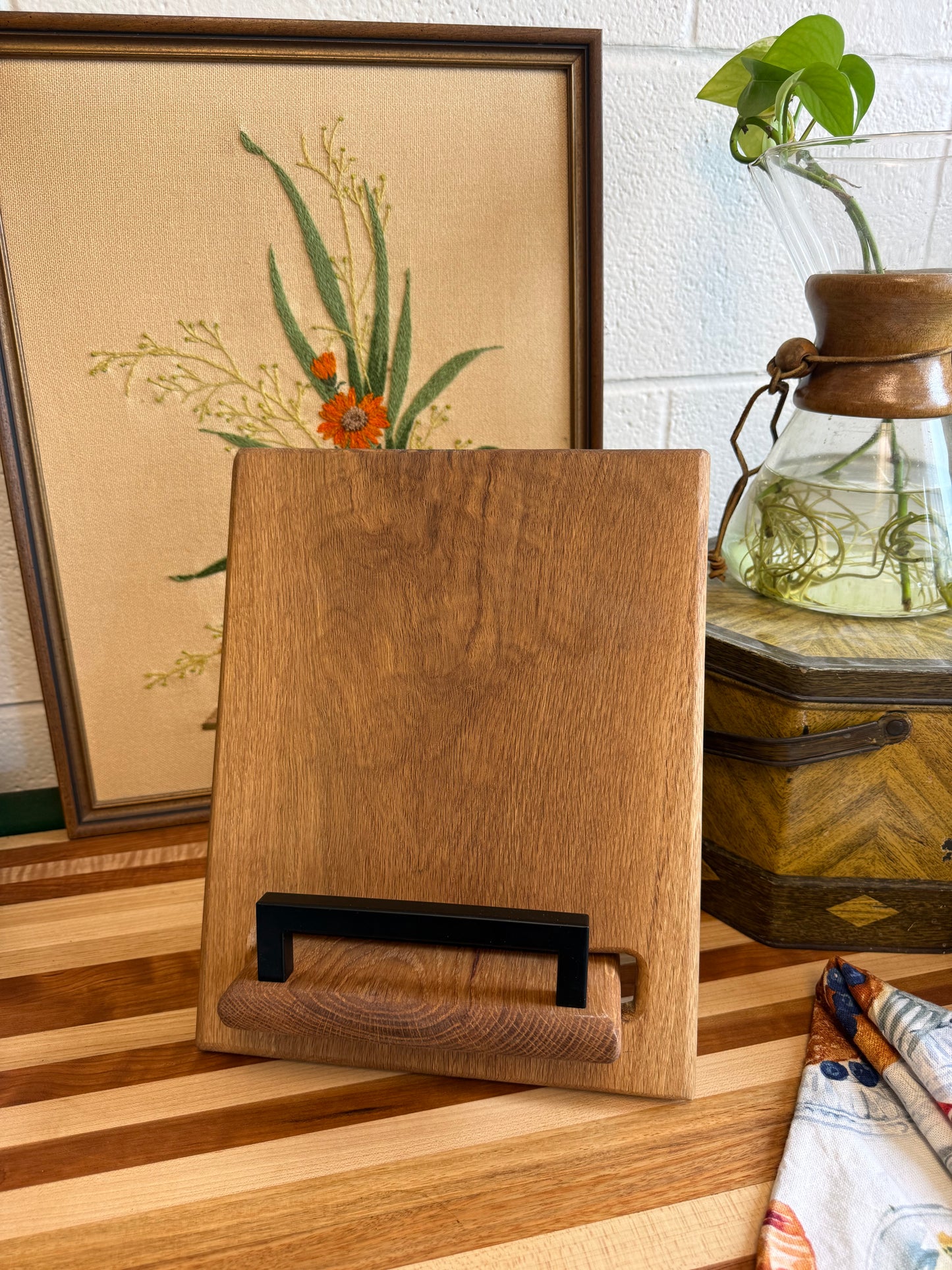 Cookbook Holder - White Oak