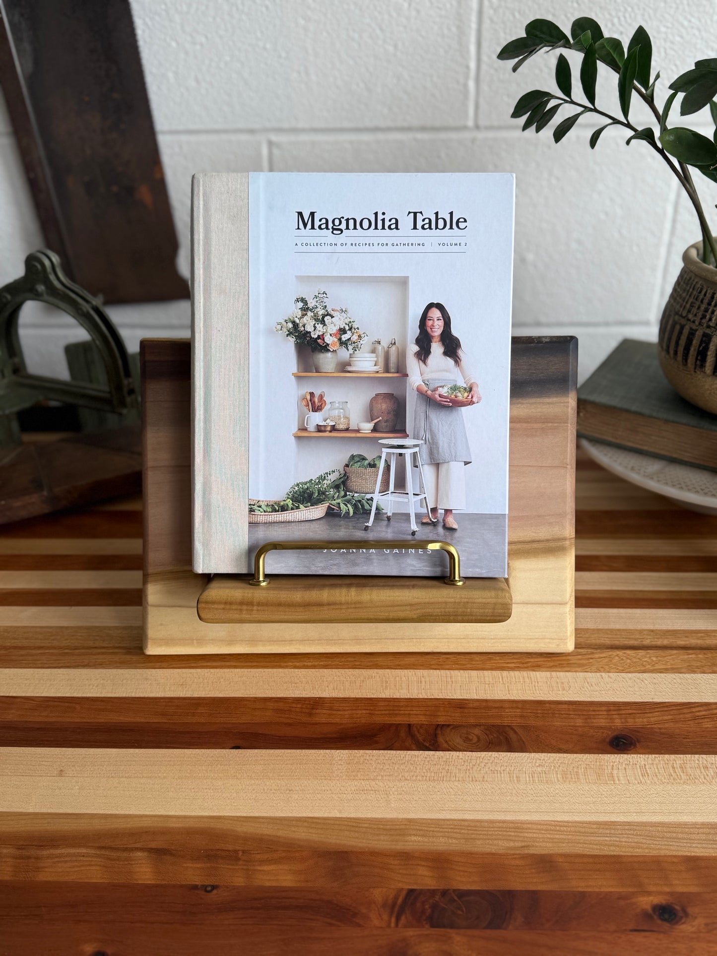 Cookbook Holder - Rainbow Poplar