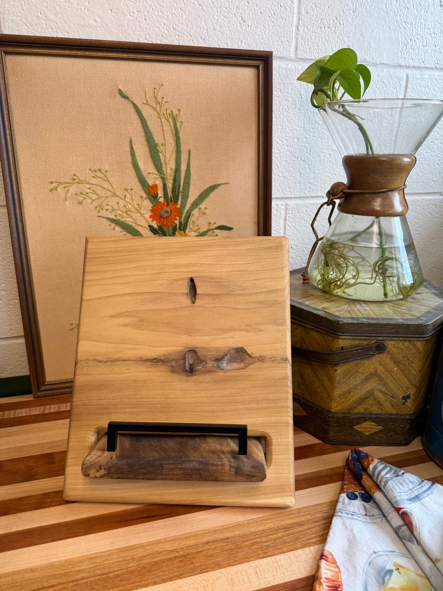Cookbook Holder - Rainbow Poplar